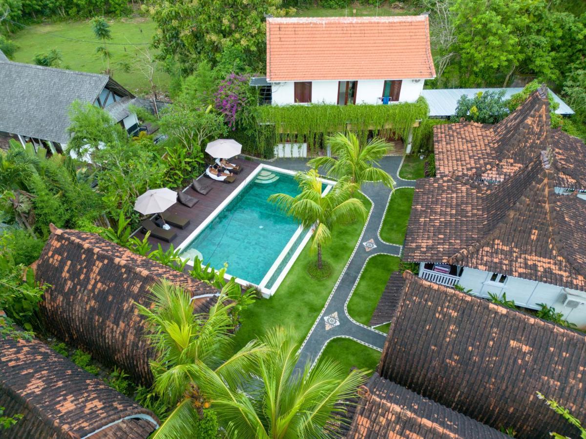 Elysium Bingin Hotel 3*